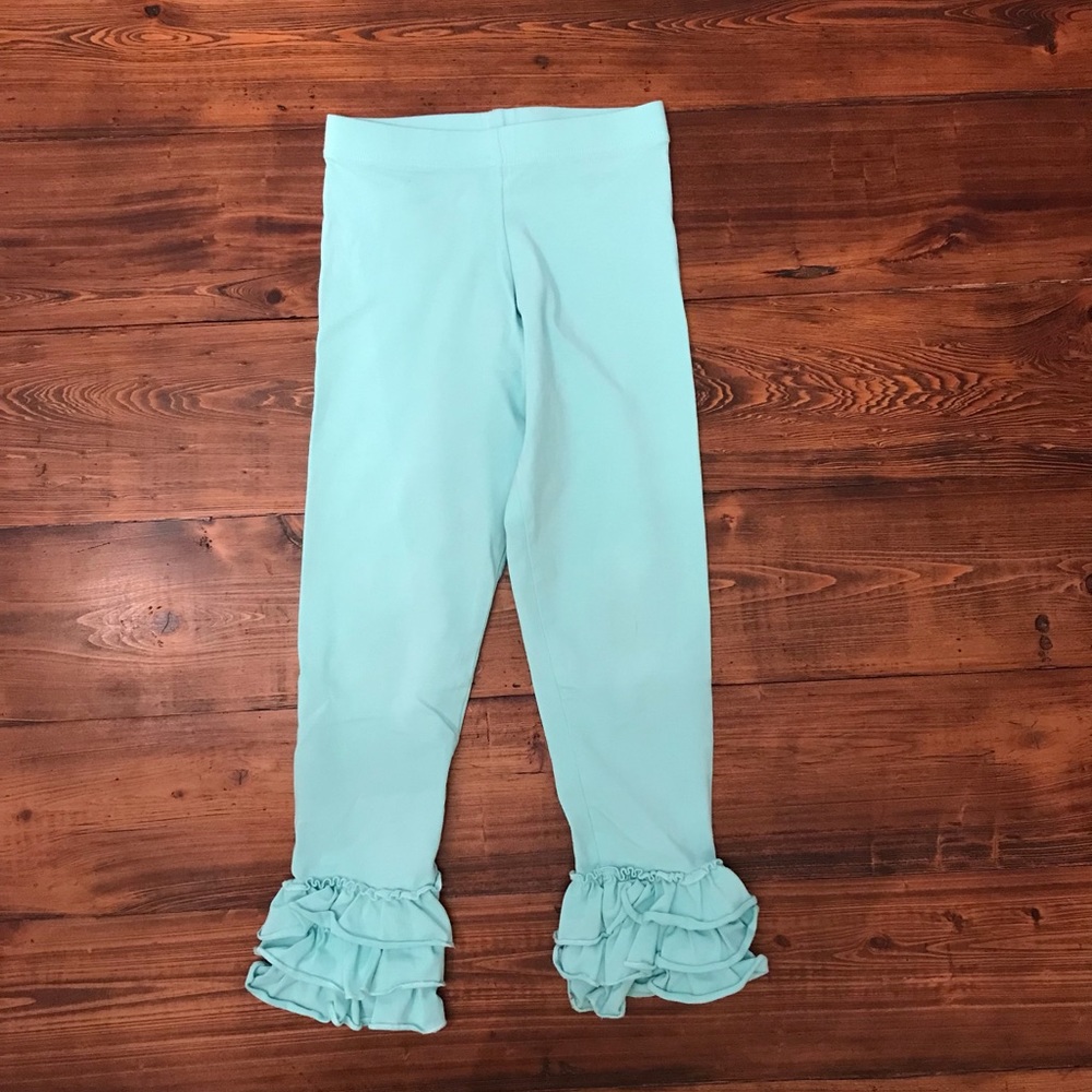 NWOT Serendipity Ruffle Leggings 5/6